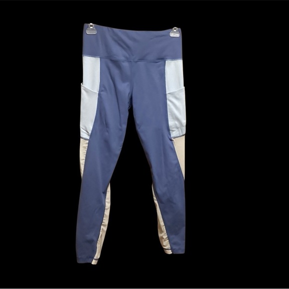 ACTIVE LIFE DUO!  TWO PAIR OF ACTIVE LIFE WOMENS LEGGINGS SIZE LARGE GENTLY WORN - Picture 2 of 6